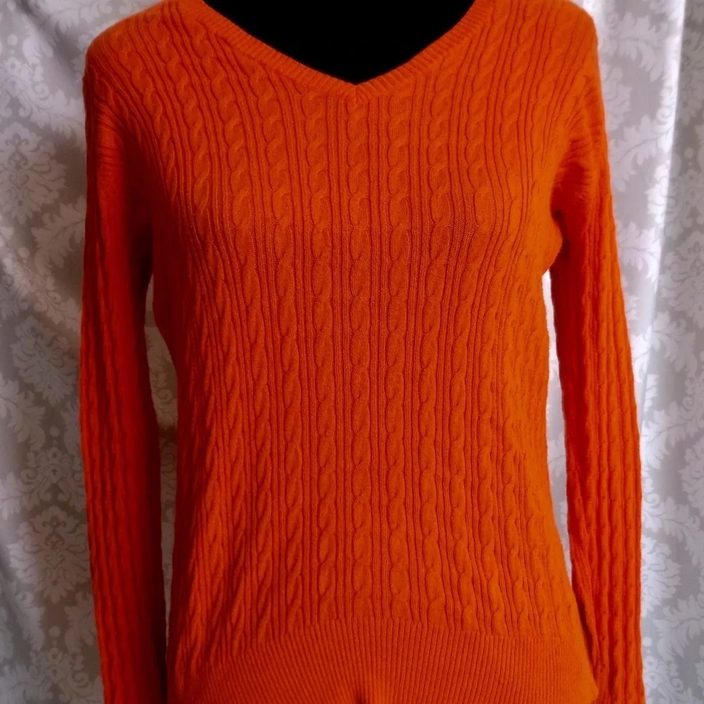 Orange V Neck sweater M